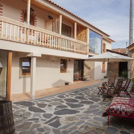 Vale Maias - * Laborins