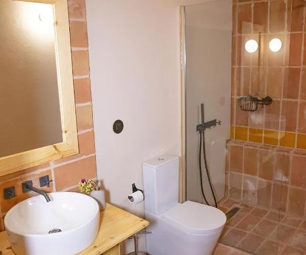 Casa de Campo Vale Maias - *